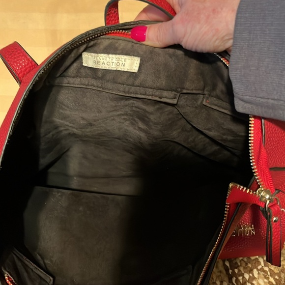 Kenneth Cole Reaction tote bag gently used slight scratches on hardware - Picture 5 of 7